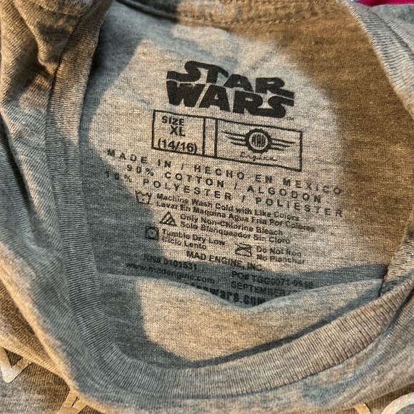 Lot of 3 Girls Shirts Disney Tsum Tsum Star Wars Belle du Jour Girls Rock M-L-XL - Picture 3 of 11